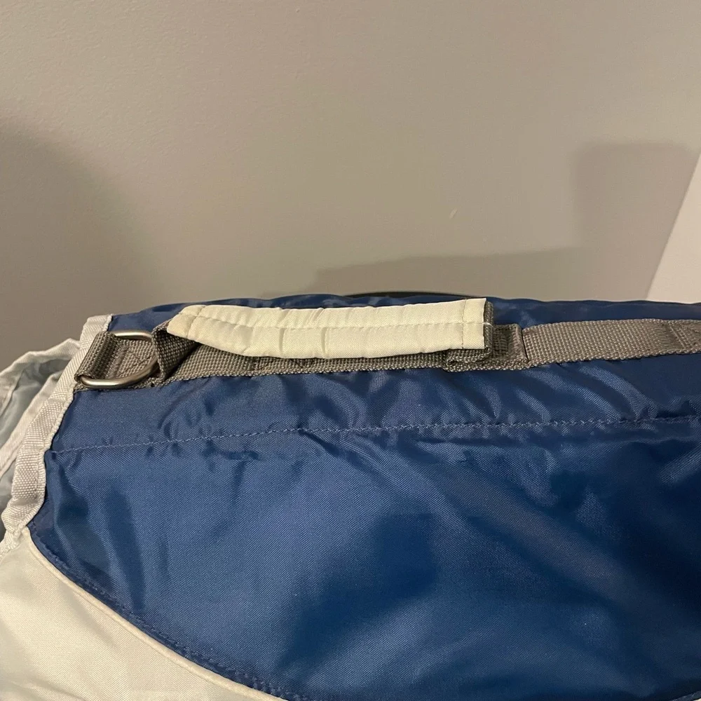 Heart to Tail Dog life jacket, size large NEW!